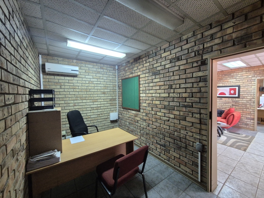 Commercial Property for Sale in Klerksdorp Industrial North West